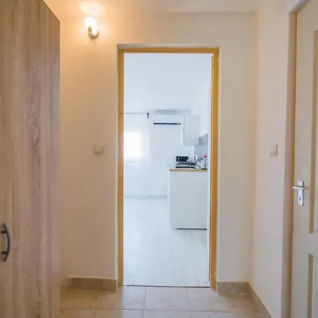 Zigzag Apartment