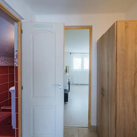 Apartment Zigzag